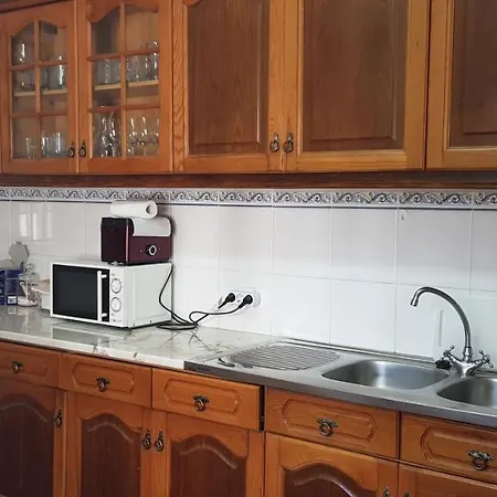Casa Dos Morgados * 卡尔达斯达·赖尼亚